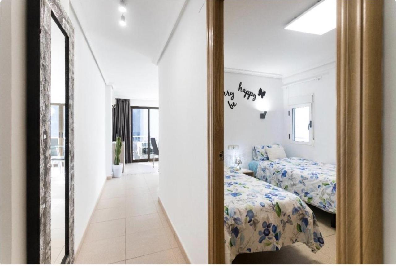 Payma Apartments بينايدورم المظهر الخارجي الصورة
