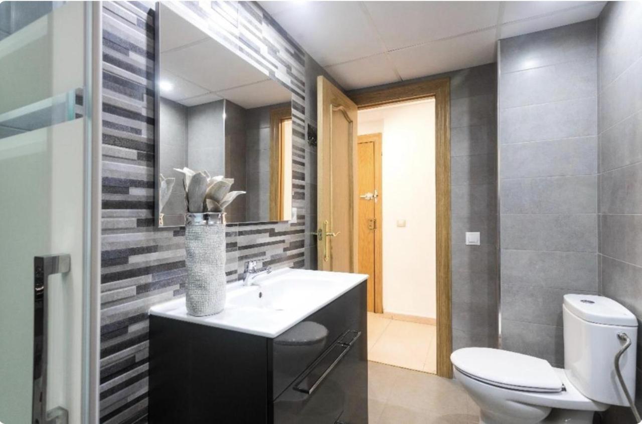 Payma Apartments بينايدورم المظهر الخارجي الصورة