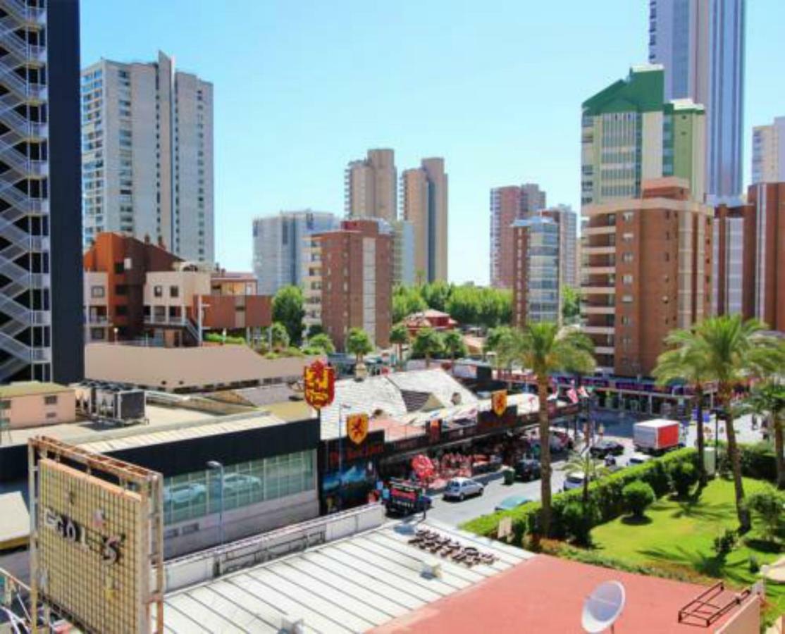 Payma Apartments بينايدورم المظهر الخارجي الصورة